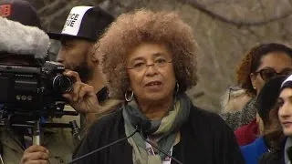 Watch legendary activist Angela Davis rally Women's March On Washington