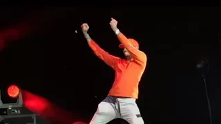 Chris Brown performing 'TEMPO' (Hot 97's Hot For The Holidays 2017)