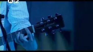 RADIOHEAD - paranoid android (live 2003)