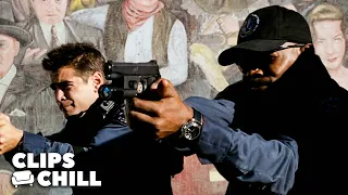 Montel Almost Slips Out Of Custody | S.W.A.T. (Samuel L. Jackson, Colin Farrell)