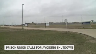 USP Thomson prison union calls for avoiding government shutdown