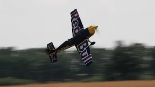 Martin Šonka-Extra 300SR (Memorial Air Show 2022)