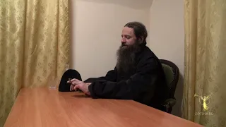 Иеромонах Нил (Парнас) отвечает на вопросы в доме паломника (12.11.2018)