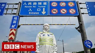 Shanghai hit by food shortages in Covid lockdown - BBC News