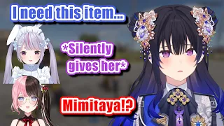 Mimi Silently Gives Items to Uruha When Hinano Is Making a Deal With Her [VSPO]