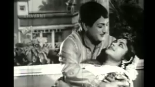 Repanti rupamkanti puvvanti thupalavanti      Manchi Chedu movie song