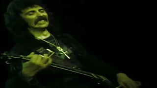 Black Sabbath - tony iommi guitar Solo - Live 1978 (HD)