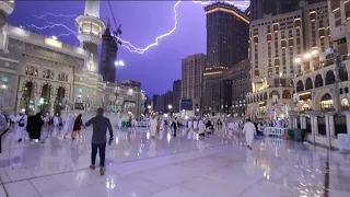 Heavy rains in Makkah, lightning strikes the clock tower, and cumulus clouds cover Makkah Al-Mukarra