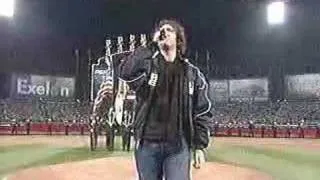 Josh Groban sings national anthem