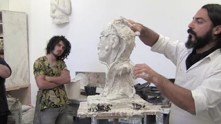 Stampo in gesso forma persa. Forma a perdere tecniche della scultura. Formatura