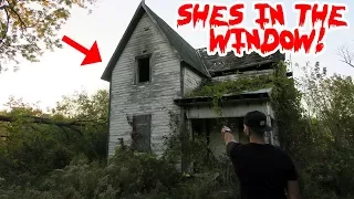 I RETURNED TO TOMS HAUNTED HOUSE AND THIS IS WHAT HAPPENED! ( GIRL IN THE WINDOW) | MOE SARGI