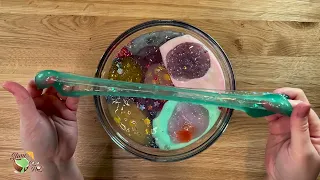 Mixing all my old slimes to make a HUGE SLIME SMOOTHIE!!!
