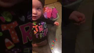 M&M Colors and Pooping With Chloe