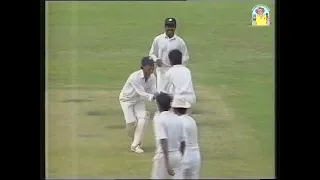 Raju, what a catch! Not known for his fielding Raju takes a beauty vs Australia 1st Test Gabba 91/92