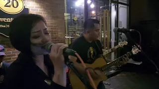 Ara Johari "BUNGA" Akustik Cover By Combination Band