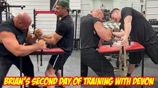 Devon Larratt is Teaching Armwrestling to Brian Shaw | Recap Day 1 + Day 2