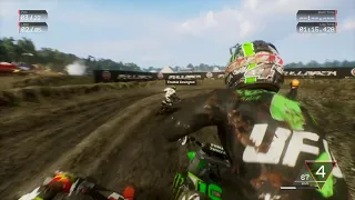 Как делать трюк в Игре MXGP3 - The Official Motocross Videogame?