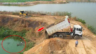 Starting Operator Skills Bulldozer Push Soil into Water, Dump Truck Unloading