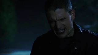 A Hero | Leonard Snart and Barry Allen