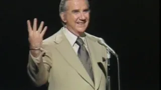 JOHNNY CARSON INTRO Feb 23 1977