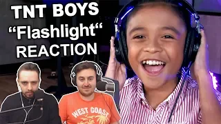 Singers Reaction/Review to "TNT Boys - Flashlight"