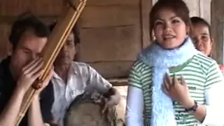 Jonny Plays Khaen with Lum Tang Vai Aoy Jai in Laos