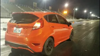 Fiesta ST vs. Nissan GTR at the drag strip!