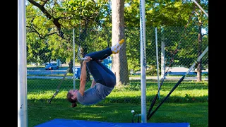 Flying Trapeze- Knee hang and back flip