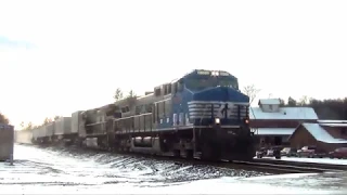 NS 26W at Enon Valley, PA with Blue Bonnet 4000 Leading  12/18/2019