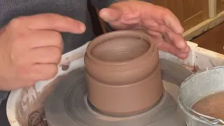 Wheel Throwing Enclosed Form Box