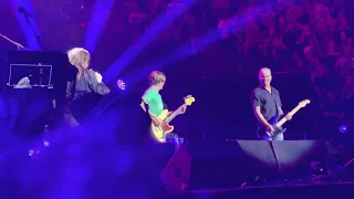 Alanis Morissette You Oughta Know with the Foo Fighters at the tribute to Taylor Hawkins 9/27/2022