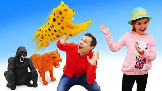 Новые развивающие игры. Собери набор фигурок Lions & КО! Классные видео про животных