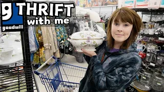 ONE OF THOSE Days at Goodwill | Thrift With Me | Reselling