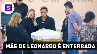 Mãe de Leonardo é enterrada ao lado de Leandro em cemitério em Goiânia