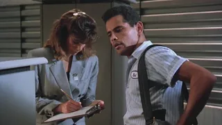 Tuco from Breaking Bad in Gremlins 2 as a Delivery Guy