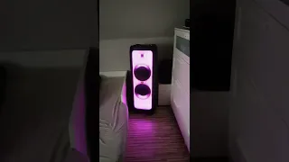 JBL Partybox 1000 shaking the House on 70%vol