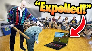 He gets CAUGHT playing fortnite in school.. (BIG MISTAKE)