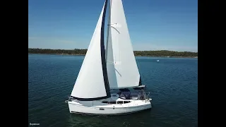 Hunter 36E Cruising Yacht - Walkthrough