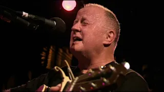 Christy Moore - Delirium Tremens (Official Live Video)