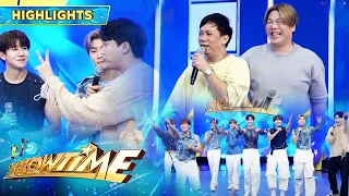 Ryan introduces MC and Lassy to the K-Pop group TAN | It's Showtime