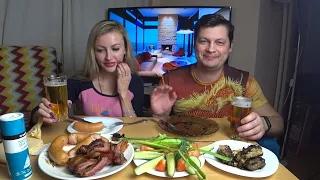 МЯСНОЙ мукбанг РЕБРА, ШАШЛЫК и САРДЕЛЬКИ с ПИВКОМ 🍖🥓🥩🍻 | Наше МНЕНИЕ и ВПЕЧАТЛЕНИЯ от ОТДЫХА 🚗🏡🐈