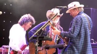 "Homegrown" Neil Young & Willie Nelson@Hersheypark Stadium Hershey, PA 9/22/12 Farm Aid 27