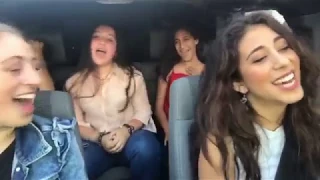 Carmen María Carpool Karaoke con hermanas