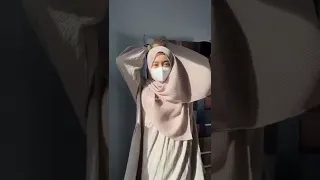 tutorial pashmina plisket menutup dada by yennisun