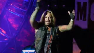 MOTLEY CRUE - "Don't Go Away Mad Just Go Away" LIVE WITH VINCE NEIL in NEW JERSEY!