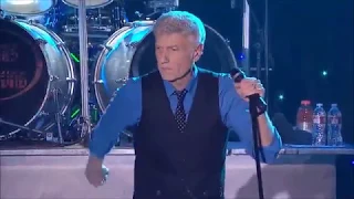 Dennis DeYoung and The Music of Styx - Mr Roboto (Live)