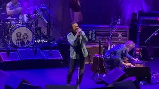 Eddie Vedder / The Earthlings - Beacon Theatre - 2/4/22 - Drive (Live) R.E.M. Cover - NYC 2022
