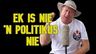 Ek is NIE 'n politikus nie | Rooies Strauss