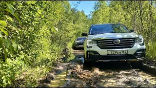 БОЕВОЕ КРЕЩЕНИЕ! Рубилово на LADA NIVA TRAVEL, GAC GS8 и топором!