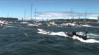 SYDNEY TO HOBART YACHT RACE START  2013